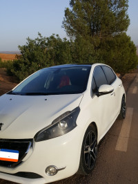 voitures-peugeot-208-2015-allure-saida-algerie