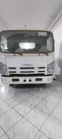 camion-isuzu-npr71-2024-mostaganem-algerie