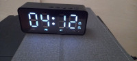 autre-haut-parleur-bluetooth-avec-horloge-fm-setif-algerie