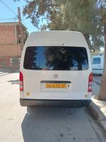 fourgon-hias-toyota-2013-meftah-blida-algerie