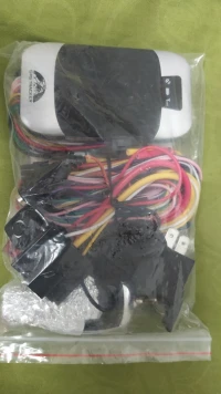 Gps Automobile Professionnel TK 303  جهاز تعقب و تتبع السيارات إحترافي