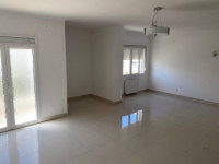 appartement-location-f4-alger-cheraga-algerie