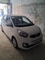 voitures-kia-picanto-2014-pop-souk-ahras-algerie