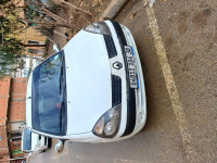 voitures-renault-clio-classique-2004-bordj-bou-naama-tissemsilt-algerie