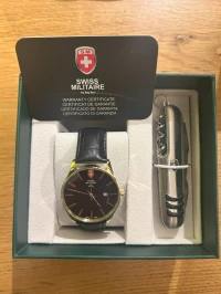 Montre Bernina Swiss Militaire neuve100% original 