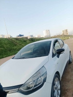 voitures-renault-clio-4-2016-ouled-moussa-boumerdes-algerie