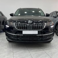 سيارات-skoda-karoq-2025-luxury-toute-option-noire-حيدرة-الجزائر