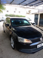 voitures-volkswagen-jetta-2015-alger-centre-algerie