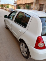 voitures-renault-clio-campus-2012-bye-djendel-ain-defla-algerie