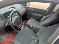 moyenne-berline-renault-megane-2-2005-attatba-tipaza-algerie