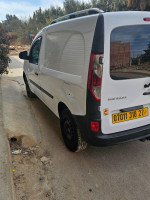 voitures-renault-kangoo-2018-grand-confort-mezghrane-mostaganem-algerie