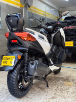 motos-scooters-yamaha-xmax-ain-naadja-alger-algerie