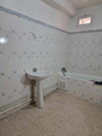 appartement-location-f4-alger-hydra-algerie