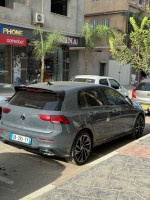 voitures-volkswagen-golf-8-2021-active-beni-tamou-blida-algerie