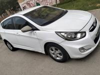 Hyundai Accent RB  5 portes 2012 Style thumbnail 5