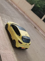 voitures-renault-clio-4-2013-seventeen-ouenza-tebessa-algerie