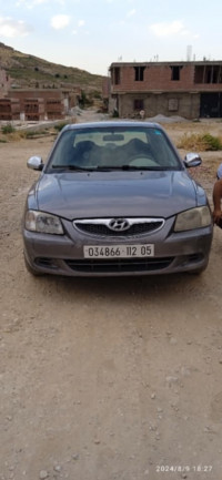 voitures-hyundai-accent-2012-gls-ouled-fadel-batna-algerie