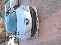 voitures-peugeot-206-cc-2011-batna-algerie