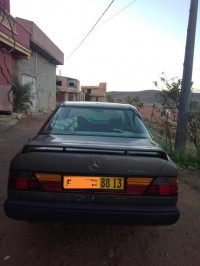 voitures-mercedes-classe-e-1988-remchi-tlemcen-algerie