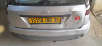 voitures-ford-fiesta-2006-boumerdes-algerie