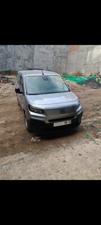 السيارات-النفعية-fiat-doblo-2025-البرواقية-المدية-الجزائر