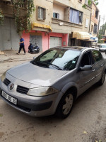 voitures-renault-megane-2-classique-2005-constantine-algerie