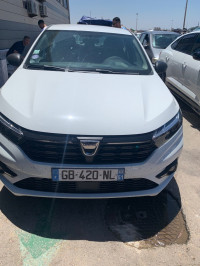 voitures-dacia-sandero-2021-essential-oran-algerie