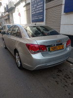 voitures-chevrolet-cruze-2013-alger-centre-algerie