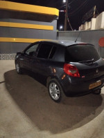 voitures-renault-clio-3-2007-khemis-el-khechna-boumerdes-algerie