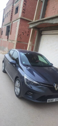 voitures-renault-clio-5-2021-90-oran-algerie