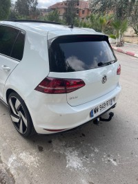 سيارات-volkswagen-golf-7-2016-مفتاح-البليدة-الجزائر