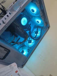 كايس ابيضargb مع 4 مراوح تتحكم بالالوان كم تحب case