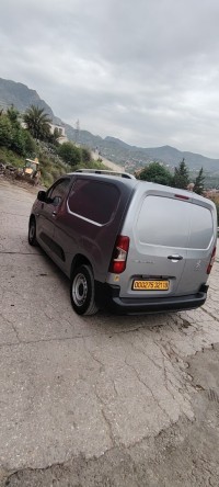 سيارات-peugeot-partner-2021-fennec-خراطة-بجاية-الجزائر