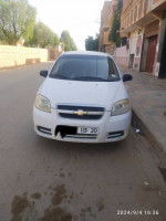 voitures-chevrolet-aveo-4-portes-2013-saida-algerie