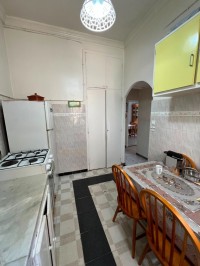 apartment-sell-f4-alger-bab-el-oued-algeria