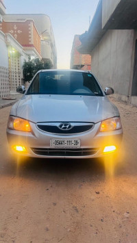 voitures-hyundai-accent-2011-gls-el-oued-algerie