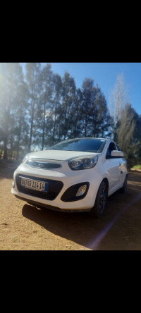 voitures-kia-picanto-2014-brazilia-sougueur-tiaret-algerie