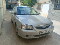 voitures-hyundai-accent-2012-gls-bordj-bou-arreridj-algerie