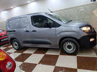 voitures-fiat-doblo-2024-zeralda-alger-algerie