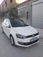 voitures-volkswagen-polo-2014-life-setif-algerie