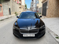 voitures-skoda-superb-2021-constantine-algerie