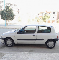 voitures-renault-clio-2-2001-msila-algerie