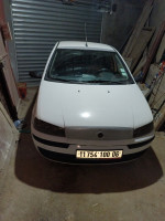 automobiles-vehicules-fiat-punto-2000-classic-algerie