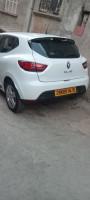 voitures-renault-clio-4-2014-dynamique-rais-hamidou-alger-algerie