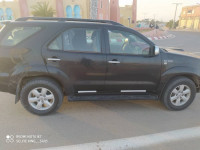 tout-terrain-suv-toyota-fortuner-2014-ouargla-algerie