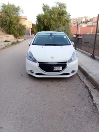 voitures-peugeot-208-2013-allure-chlef-algerie