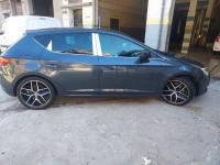 سيارات-seat-leon-2019-fr-باتنة-الجزائر