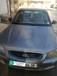 voitures-hyundai-accent-2004-gle-tissemsilt-algerie