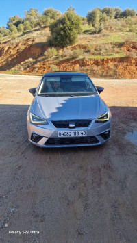 voitures-seat-ibiza-2018-high-facelift-mila-algerie