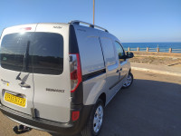 voitures-renault-kangoo-2017-authentique-sidi-lakhdaara-mostaganem-algerie